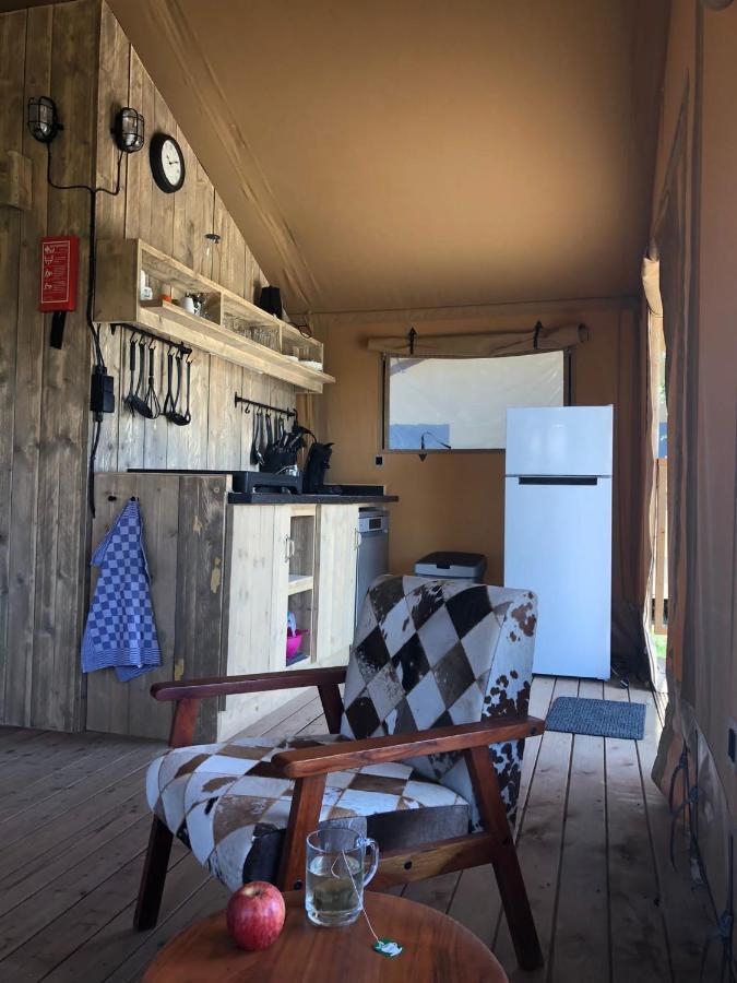De Hazelaarshof Luxe Glampingtent Bij Natuurgebied De Millingerwaard Kekerdom المظهر الخارجي الصورة