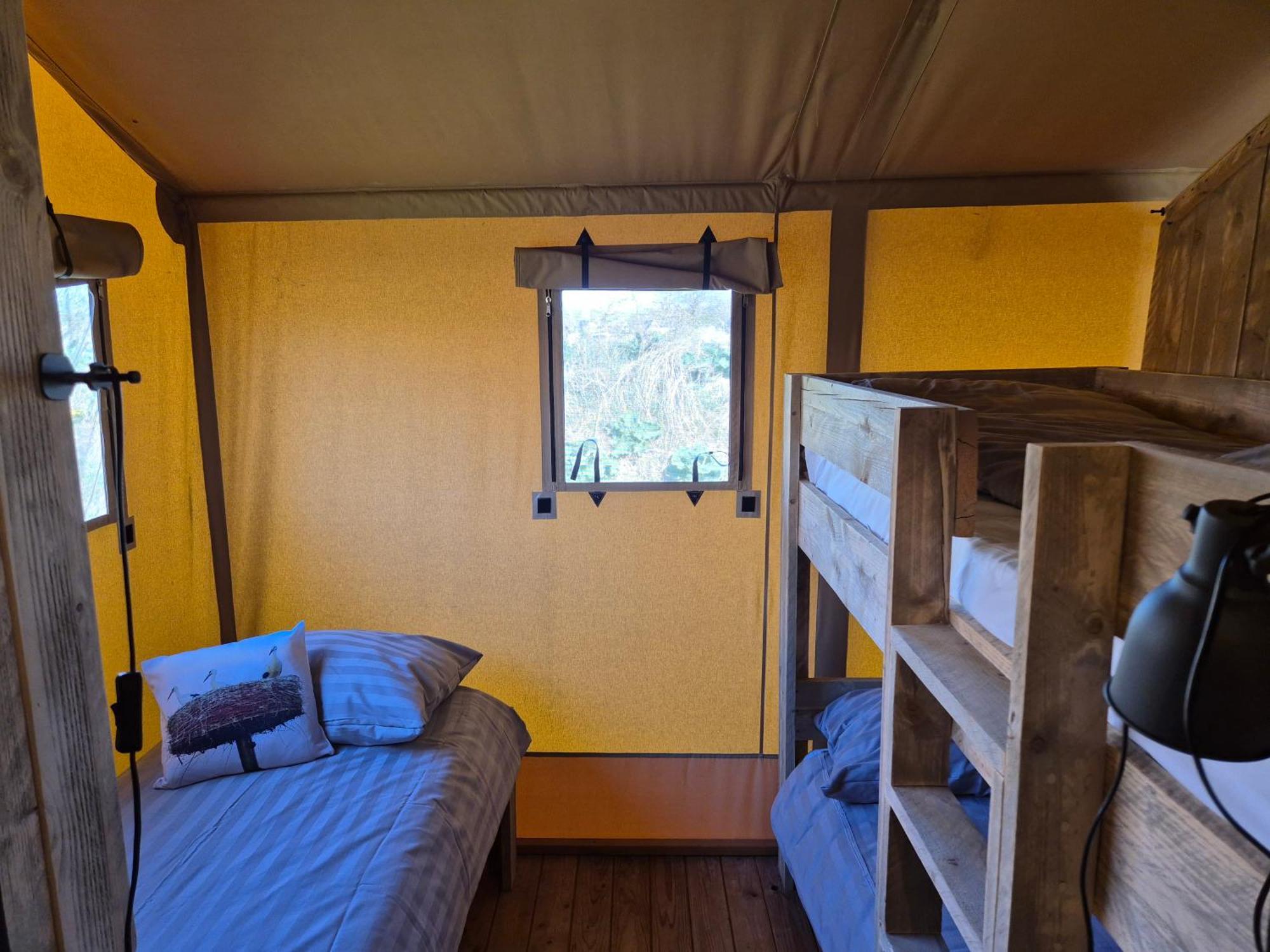 De Hazelaarshof Luxe Glampingtent Bij Natuurgebied De Millingerwaard Kekerdom المظهر الخارجي الصورة